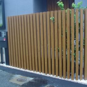 エバーアートウッドで目隠し エバーアートウッドで目隠し