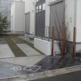 ナチュラル素材の駐車場 ナチュラル素材の駐車場