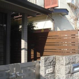 竹垣からウッドフェンスに 竹垣からウッドフェンスに