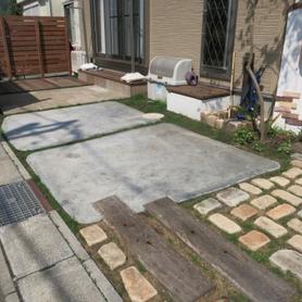 ナチュラルなお庭兼臨時駐車場 ナチュラルなお庭兼臨時駐車場