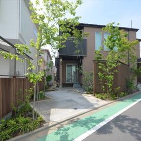 コナラ・ソロ・イロハモミジの雑木の庭に植栽工事 コナラ・ソロ・イロハモミジの雑木の庭に植栽工事