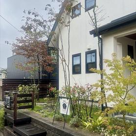 小さなアトリエのお庭 小さなアトリエのお庭