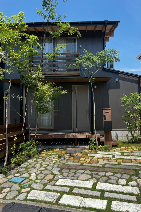 神奈川県相模原市 新築外構 建物建築と外構を一体に考えた家